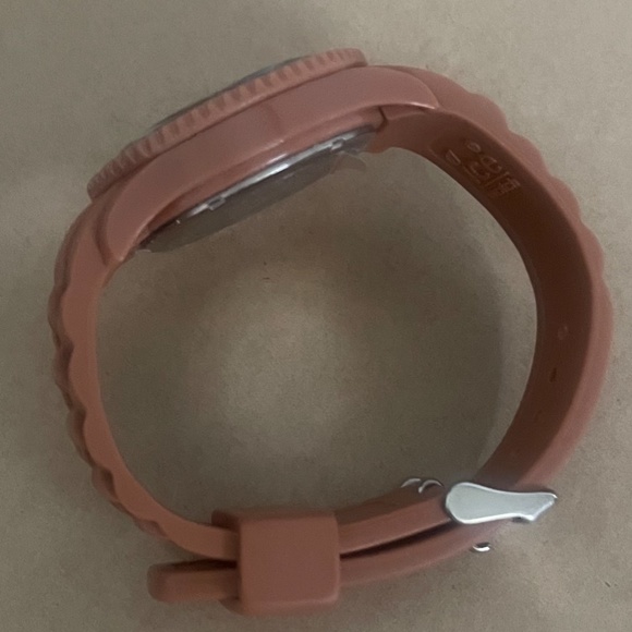 Ice watch silicone band, color brown - Picture 7 of 10